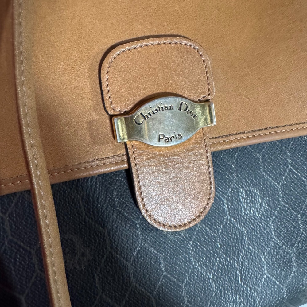 Vintage Christian Dior Paris Crossbody Bag Honeycomb Logo Crossbody Bag - Picture 6 of 8